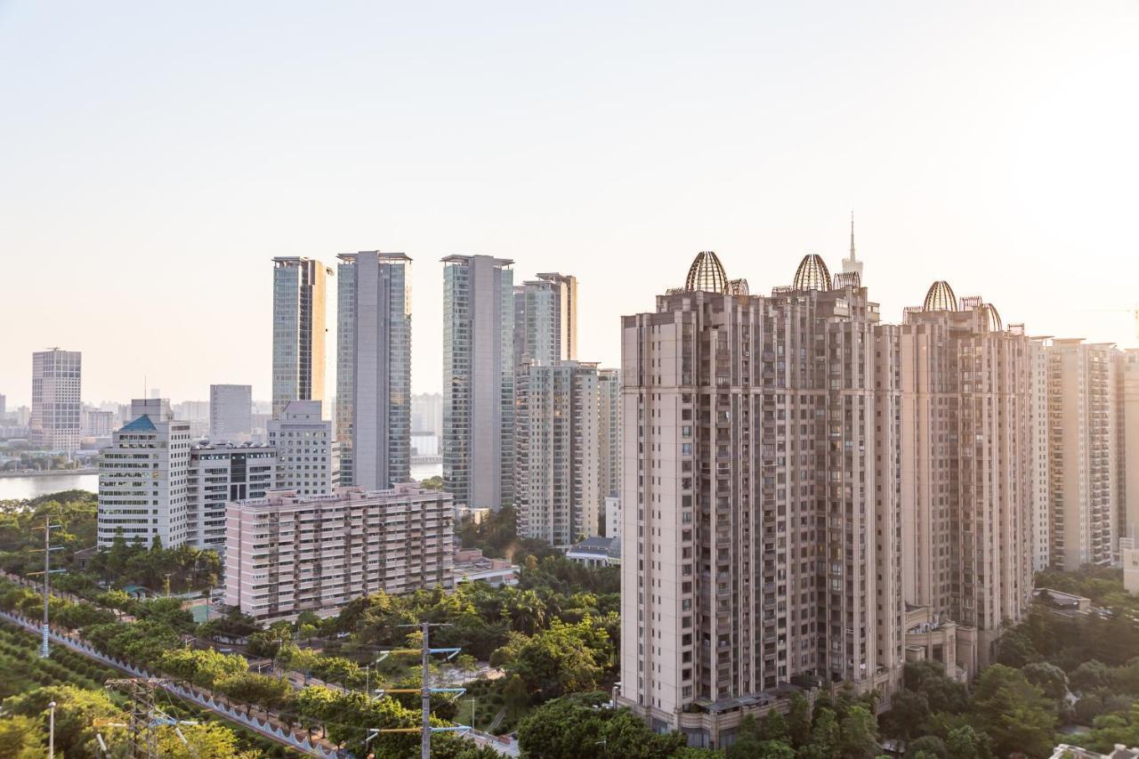 Livetour Hotel Zhujiang New Town Cantão Exterior foto