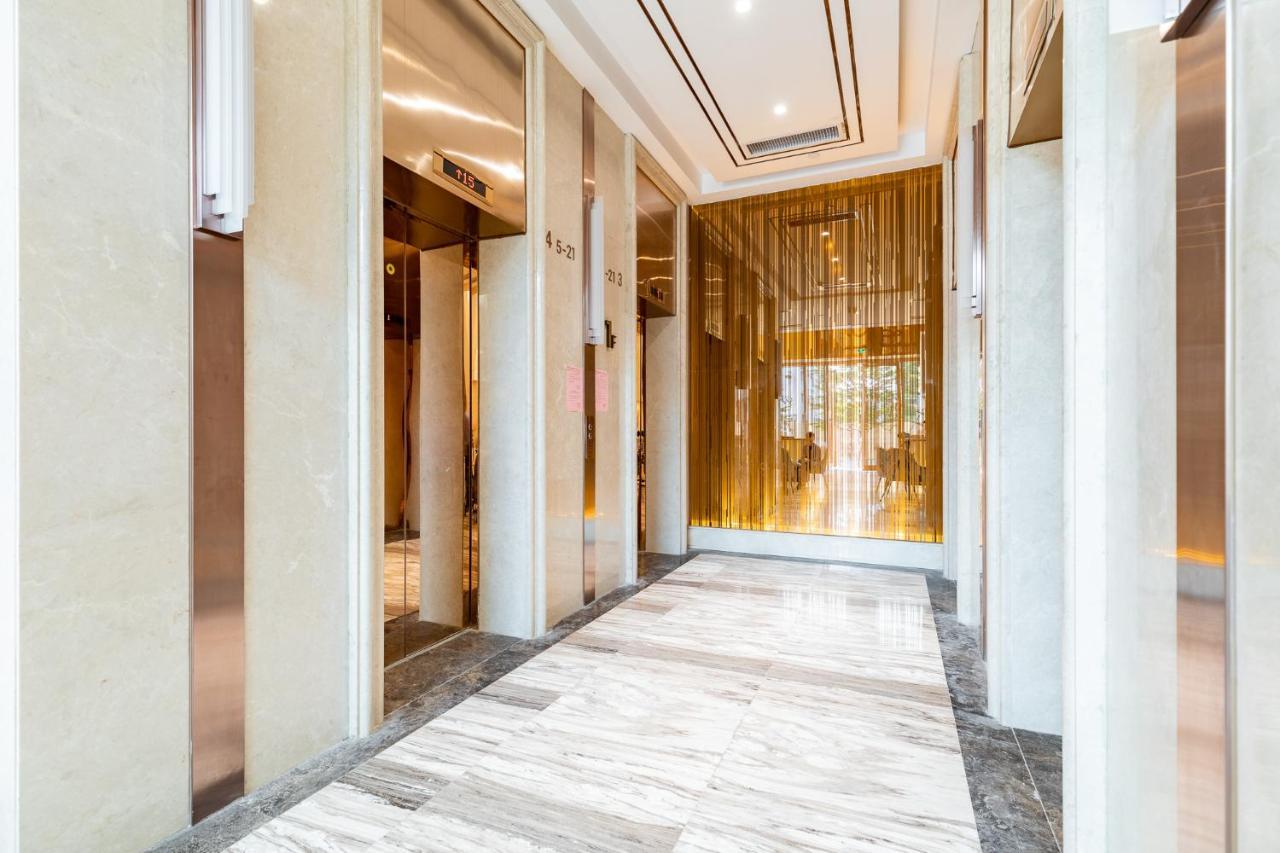 Livetour Hotel Zhujiang New Town Cantão Exterior foto